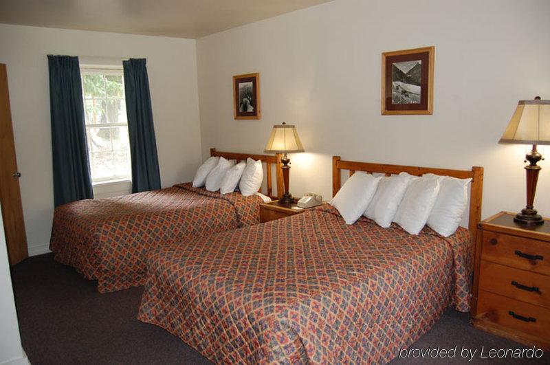Motel Lake Mcdonald West Glacier Eksteriør billede